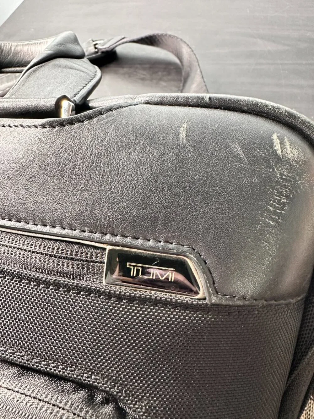 Tumi Arrive Sawyer Briefcase Black Business Bag Travel